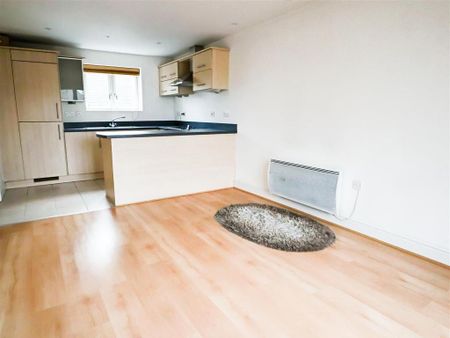2 bedroom flat to rent - Photo 3