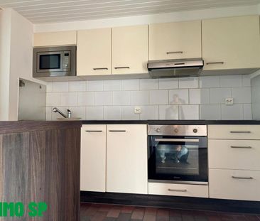 Charmant huis met 3 slaapkamers en grote tuin. - Photo 6