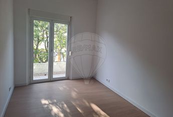 Apartamento T2 em Setúbal