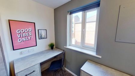 6 bedroom house to rent - Photo 4