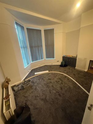 6 bedroom house to rent - Photo 1