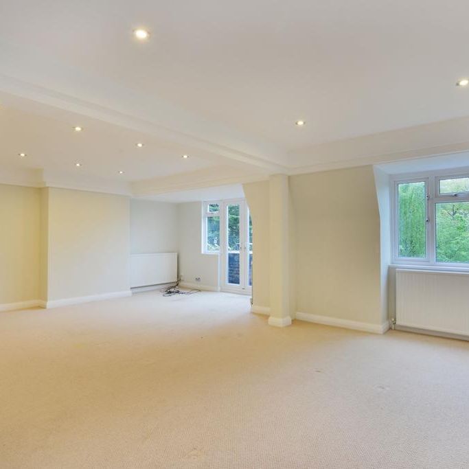 6 bedroom semi-detached house to rent - Photo 1