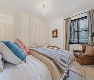 3 bedroom flat to rent - Photo 4