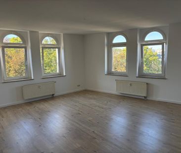 renovierte 3 - Raum - Dachgeschoss - Wohnung optional mit Küche - Foto 1