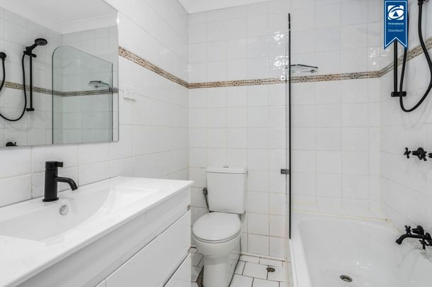 Renovated 4-Bedroom Family Home - Photo 1