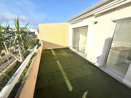 À louer, Hyères, centre ville, terrasse - Photo 2