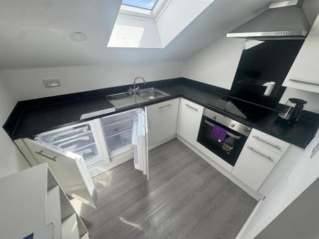 1 bedroom apartment to rent - Photo 3