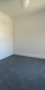 2 bedroom house to rent Broomfield Street, Eastbourne, BN21 - Photo 4