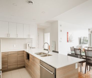 775 Av. Plymouth, #210 - Photo 2