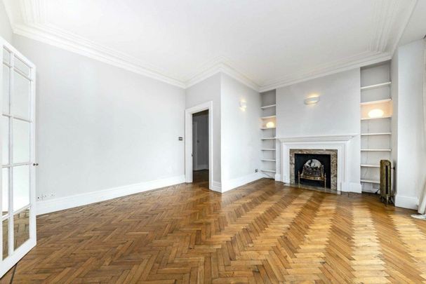 Richmond Hill, Richmond, TW10 - Photo 1