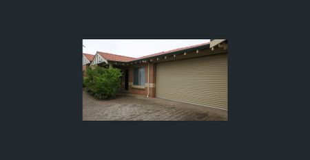 Charming Villa in the Heart of Joondanna! - Photo 2