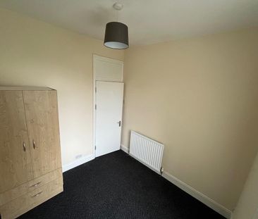 5 bedroom maisonette to rent - Photo 4