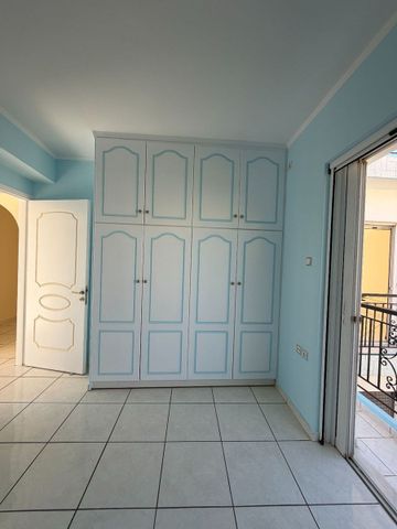 Διαμέρισμα για ενοικίαση Αγία Σοφία - Μανιάτικα (Ταμπούρια – Αγία Σοφία) - Photo 5