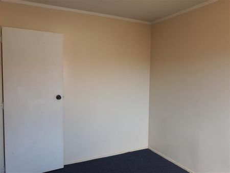 Flat Bush - 3 Bedroom House - Photo 3