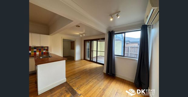Spacious & Low-Maintenance 3-Bedroom Home - Photo 1