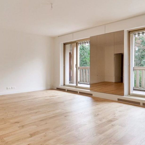 Appartement • Invalides - Photo 1