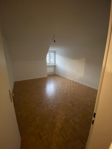 newly renovated – practical – central - Photo 3