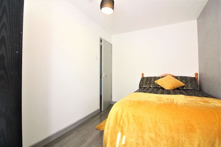 1 Derwent Water Place - flat 1-LO, PRESTON PR1 6DL - Photo 3