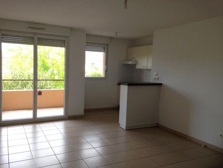 location Appartement T2 DE 43.17m² À MONTAUBAN - Photo 3