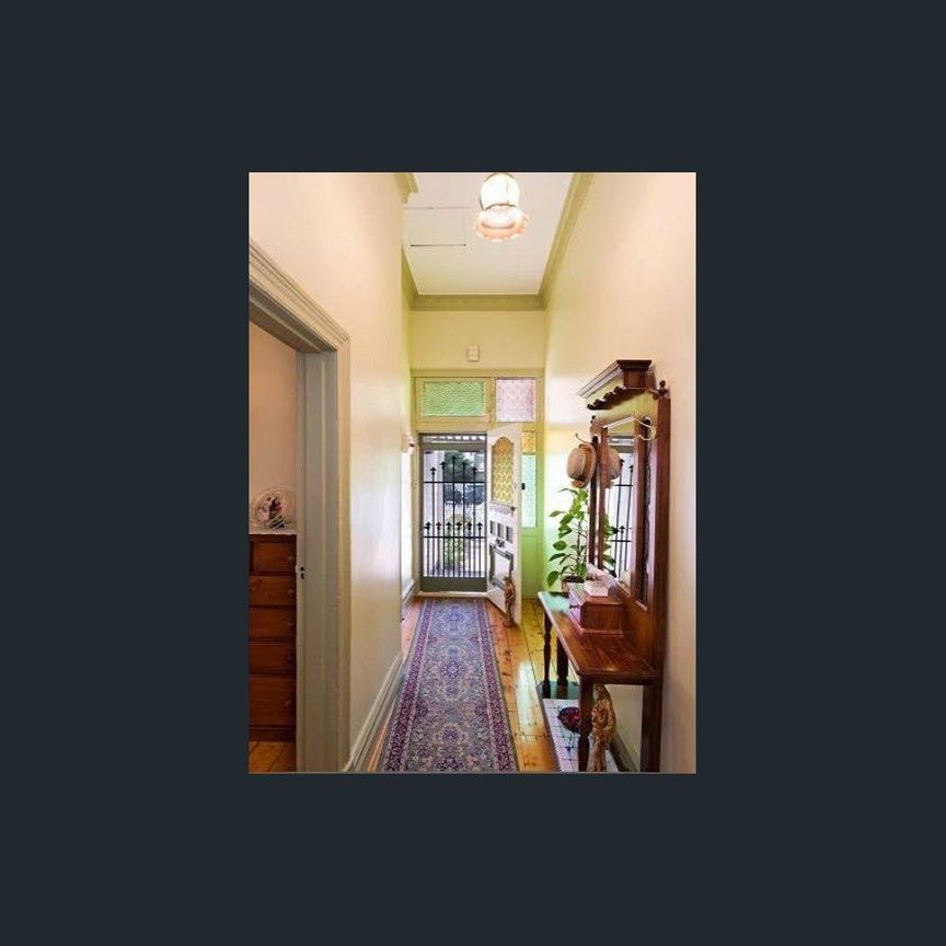 Prime Clifton Hill living stunning - Photo 1