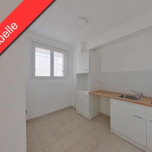 Location Appartement 1 pièce 34m² CHATELLERAULT 86100 - Photo 2