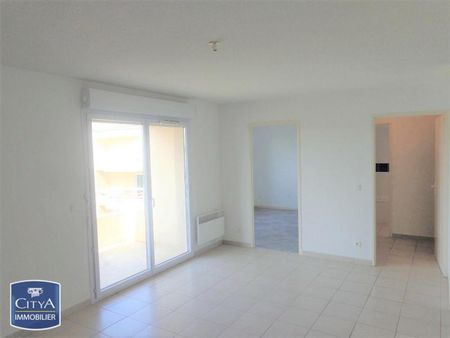 Location Appartement 3 pièces 55m² GREZES HERMINIS 11000 - Photo 2