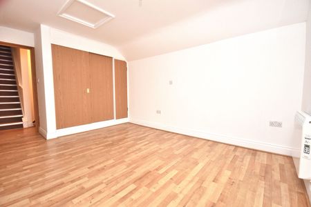 2 bedroom flat to rent, - Photo 5