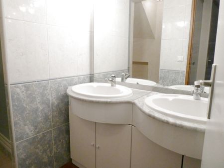 Location Maison 3 pièces 41m² FONTAINEBLEAU 77300 - Photo 3