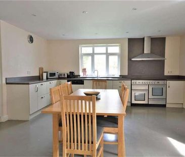 Foulsham, NR20 - Photo 6