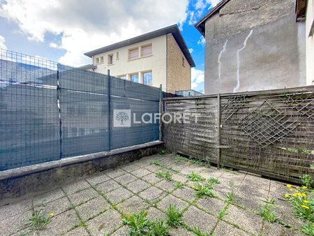 Apartment - Photo 4