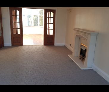 3 Bed Semi-Detached House, Middleton Road, M8 - Photo 3