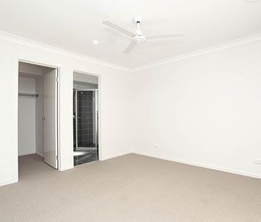 8 Trainor Street, Doreen VIC 3754 - Photo 2