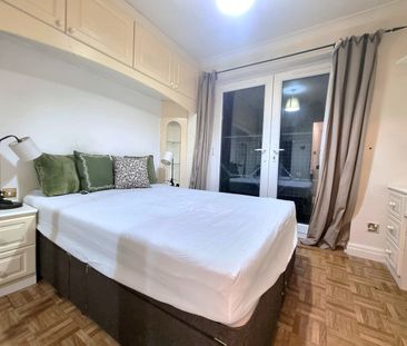 1 Bed Flat, Melville Court, SE8 - Photo 2