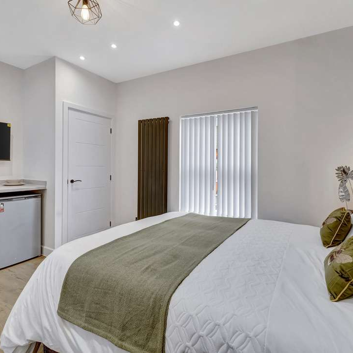 Gorgeous en-suite rooms in central Northampton - Photo 1