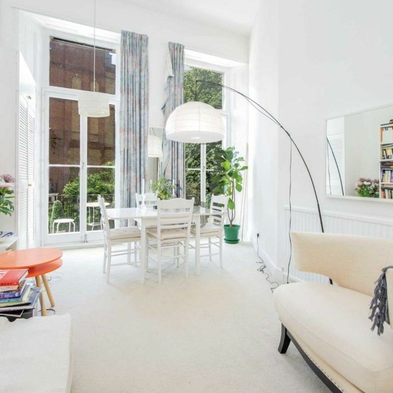 Nevern Square, Earls Court, SW5 - Photo 1