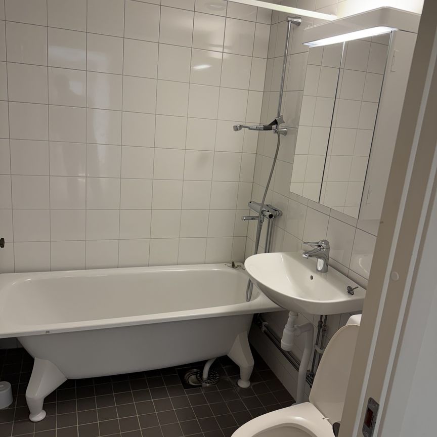 Fläderstigen, Solna - Foto 1