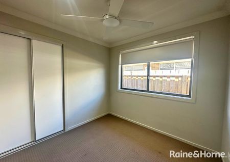 Low-Maintenance Living in Twin Waters Estate - Photo 2