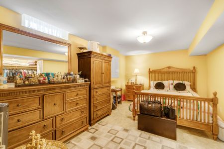 For Lease - 4982 Maxine Place, Mississauga, Ontario - Photo 2