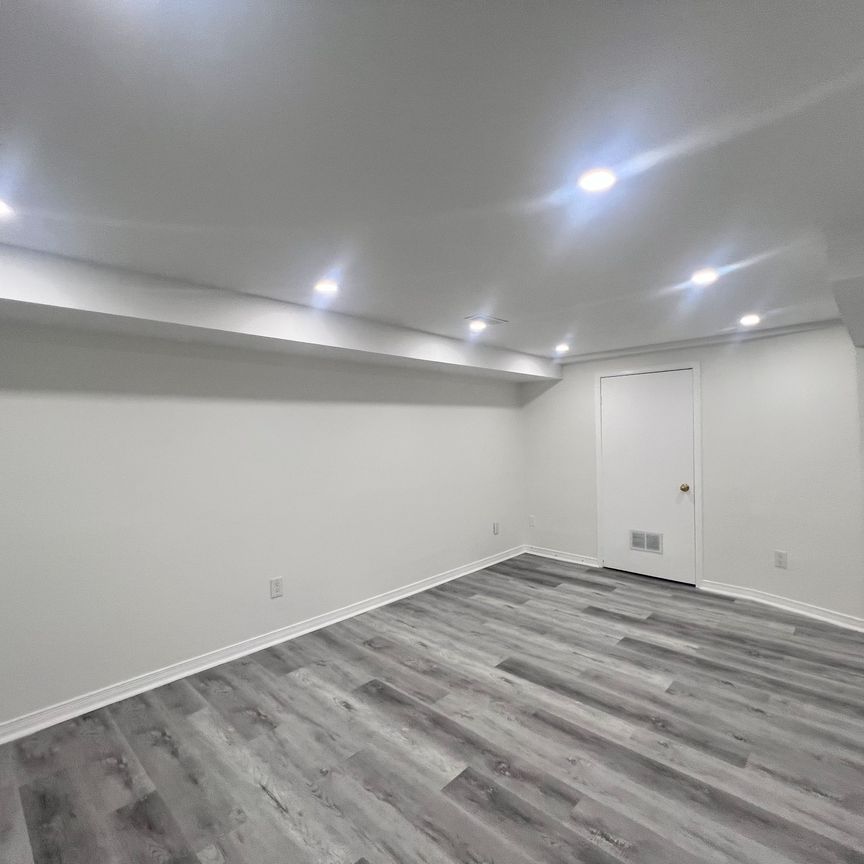 For Lease - 263 Wright Crescent Unit# Basement, Ajax, Ontario - Photo 1