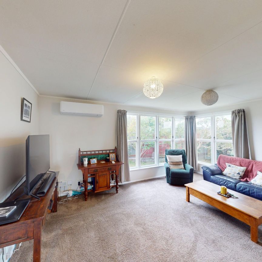 Castlecliff - 2 Bedrooms - Photo 1