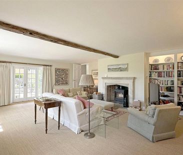 6 bedroom detached house to rent - Photo 1