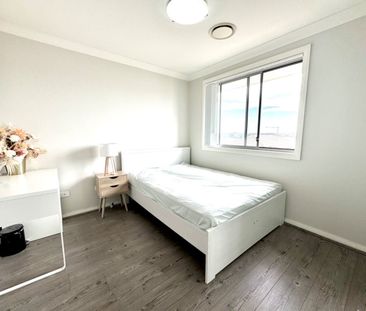 Spacious Backyard Retreat | 4-Bedroom Townhouse - Photo 4