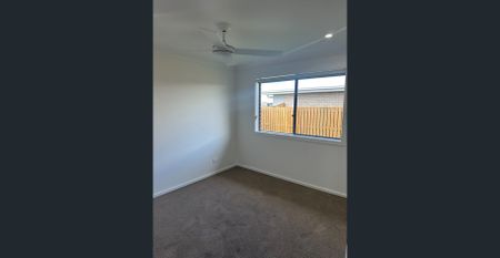 4 Bedroom Home in Eli Waters for $680 Per week - Photo 5