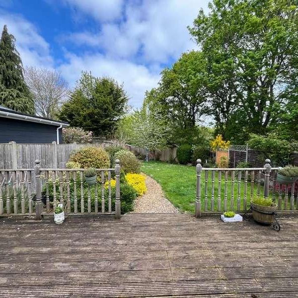 Rembrandt Way, Bury St. Edmunds, IP33 - Photo 1