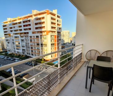 Apartamento T0 transformado em T1 para Arrendamento em Portimão - Photo 4