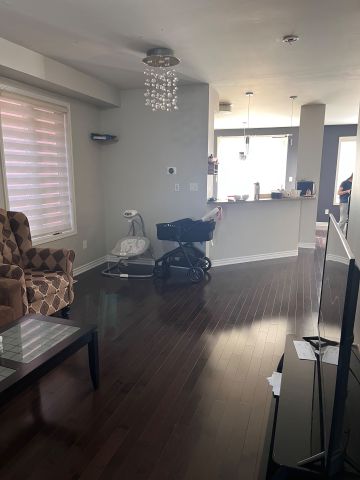 For Lease - 12 Meadowcrest Lane, Brampton, Ontario - Photo 4