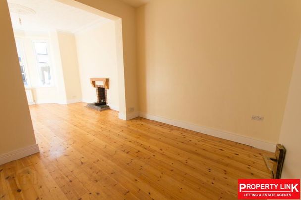 STUDENT ACCOMMODATION, 16 Fairman Place, Derry/Londonderry, BT48 7LD - Photo 1