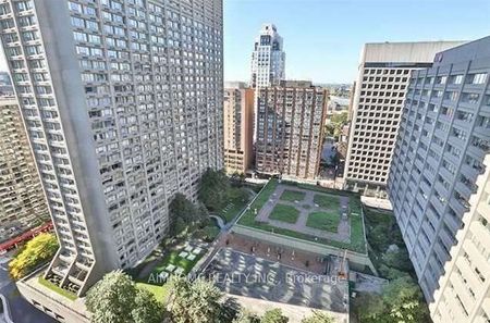 For Lease - 35 Balmuto Street Unit# 2210, Toronto, Ontario - Photo 3