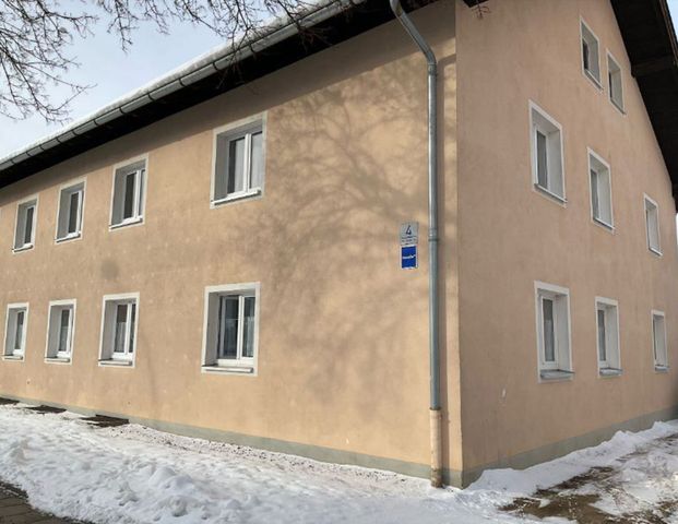 Mietwohnung in Traunreut - *Gemütliche 1-Zimmer Wohnung* - Photo 1