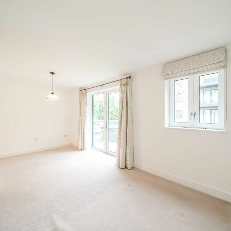 Swan Street, Old Isleworth, TW7 - Photo 1